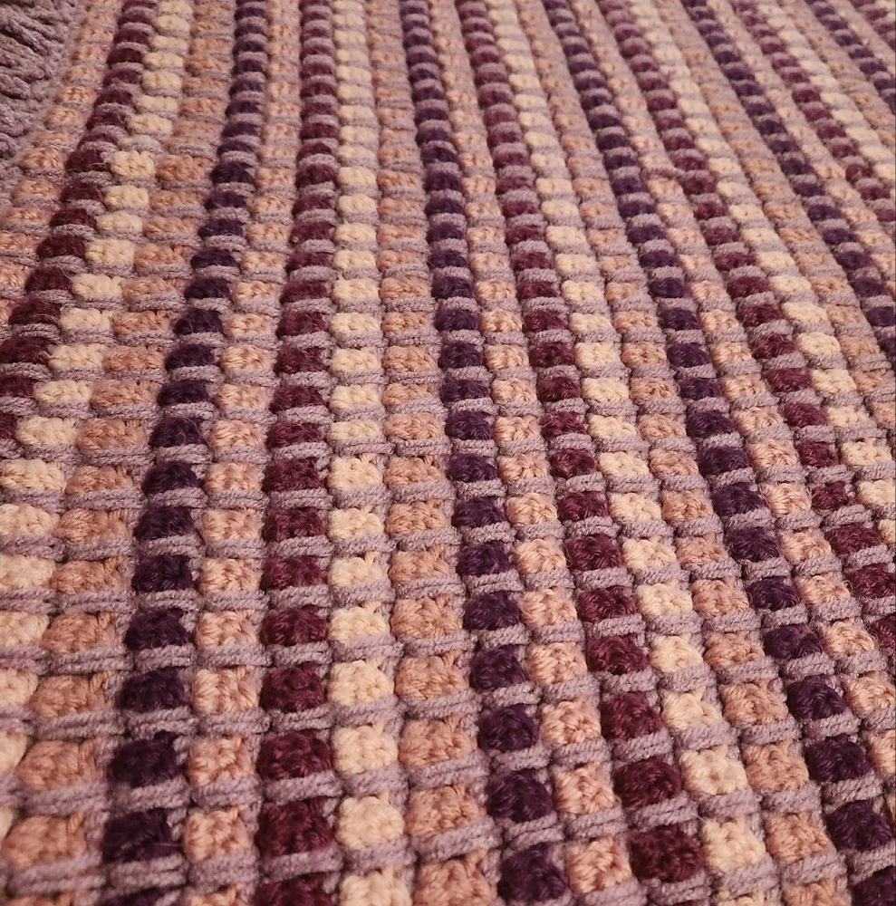Vintage Purple Rose  Handmade‎ Crochet Granny Afghan Fringed Raskin Cowl Waffle